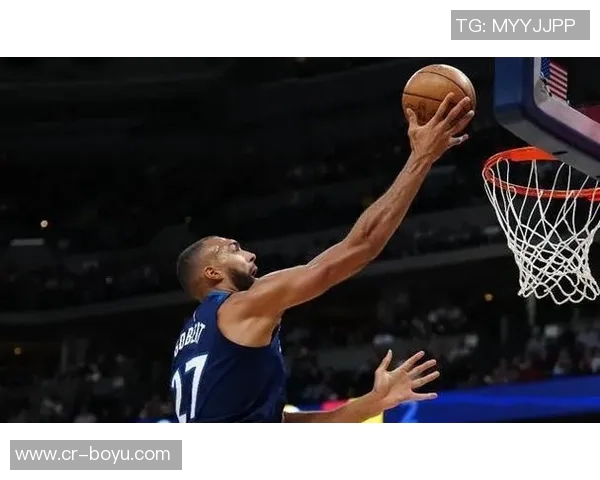 爱德华兹第三节火力全开9中7狂砍21分三节合计31分5篮板表现惊艳